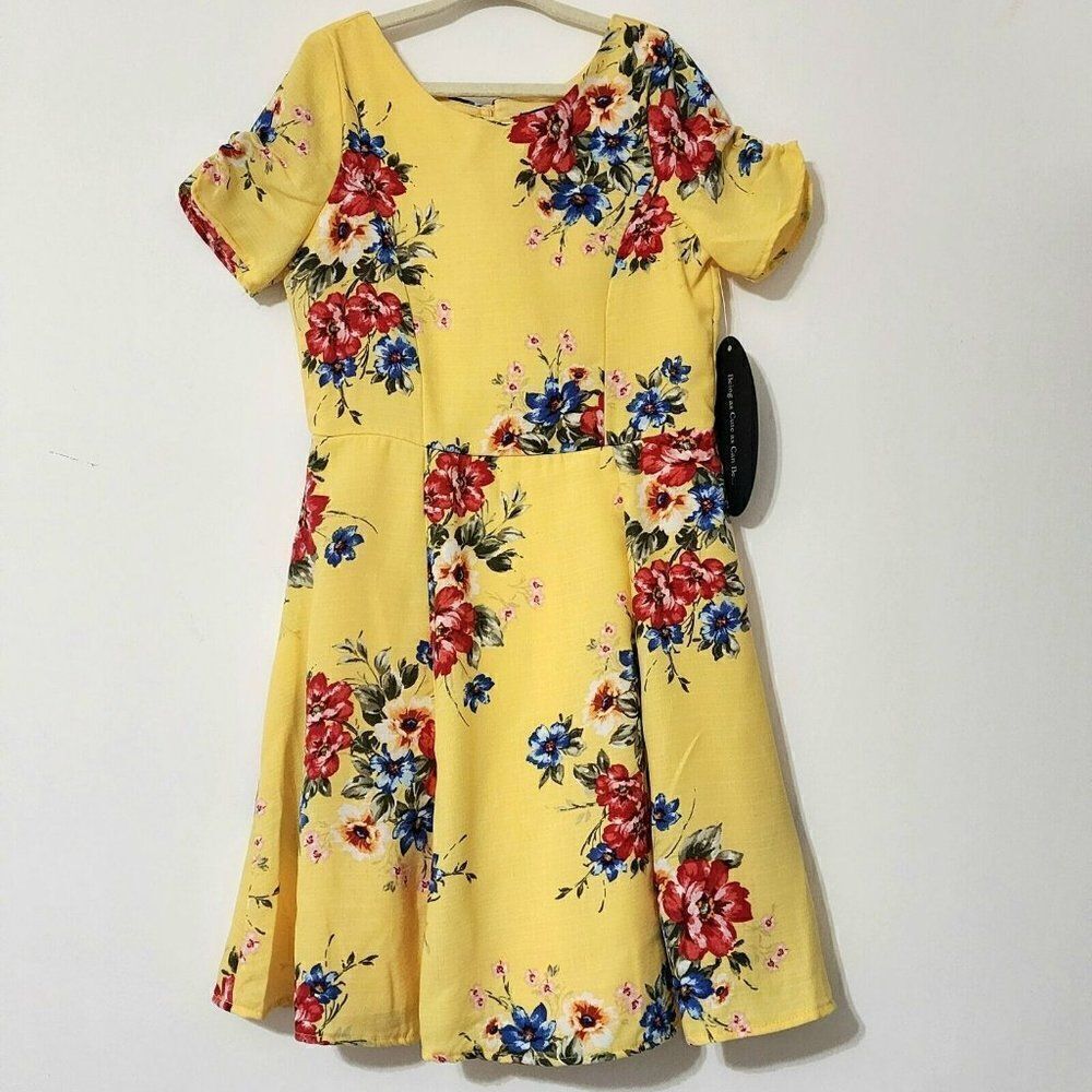NWT - AVA & YELLY Girls - Size 8 - Yellow Floral Print Skater Dress Open…